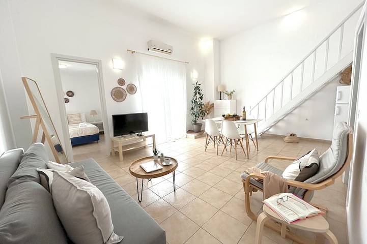 Appartamento intero, Patmos Sunshine Houses|5 Min Walk to Skala Square - Sea view 1 Bedroom Apartment in Skala (Patmos), Patmo