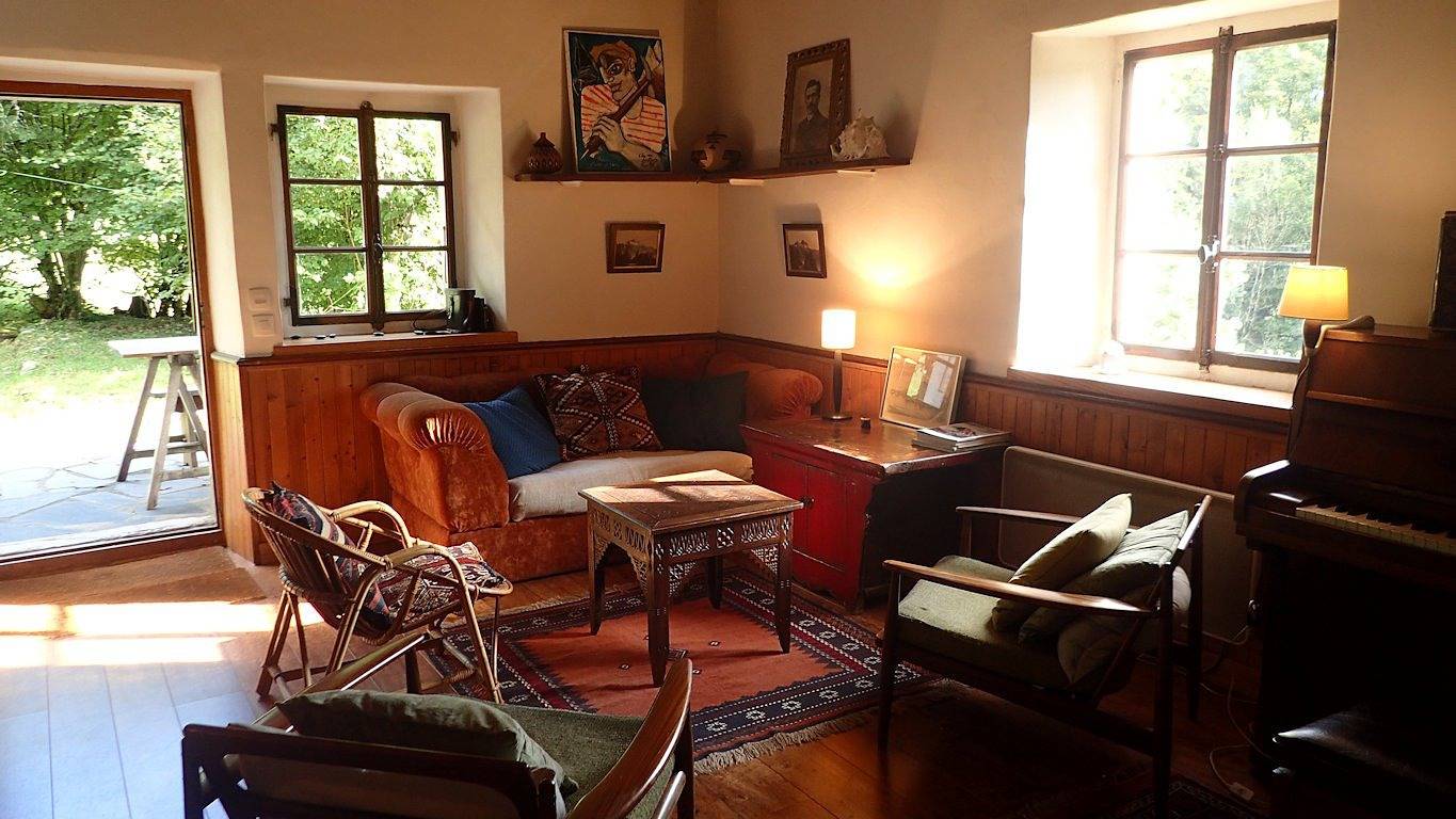 Maison d'hôtes "Chez l'Oncle", à 10 km d'Annecy - Chambre au Nord Est avec Balcon in Dingy-Saint-Clair, Région d'Annecy