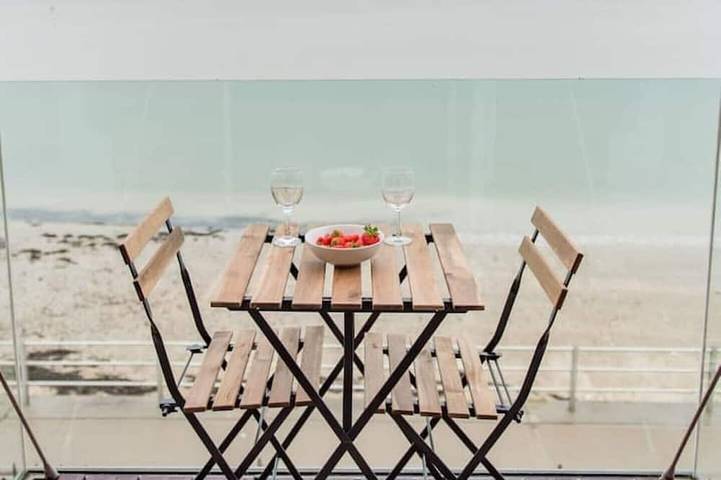 Beach house for 6 people, with garden in Kent
