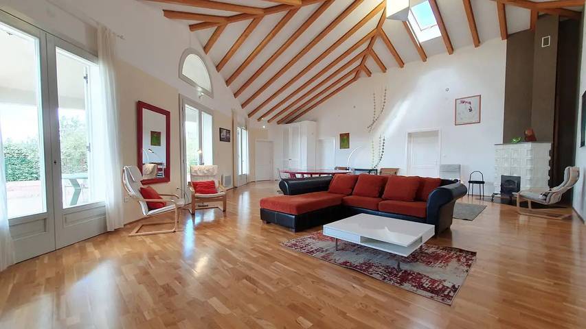 Location de vacances pour 9 personnes, avec terrasse et piscine à Oupia - 2