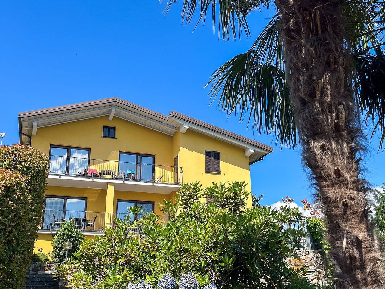 Appartamento intero, Appartamento vacanze per 6 persone con giardino in Comune di Dorio, Alpi Orobie Occidentali