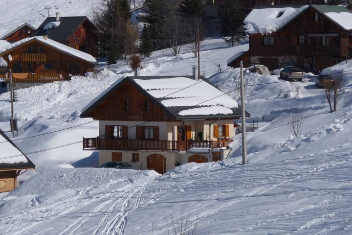 Chalet pour 8 personnes, avec jardin, adapté aux familles à Albiez-Montrond - 4