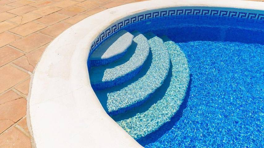 Casa rural para 6 personas, con terraza y piscina en Viñuela - 3