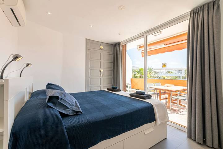 Casa rural para 6 personas, con terraza y piscina, Familias con niños en Arona 