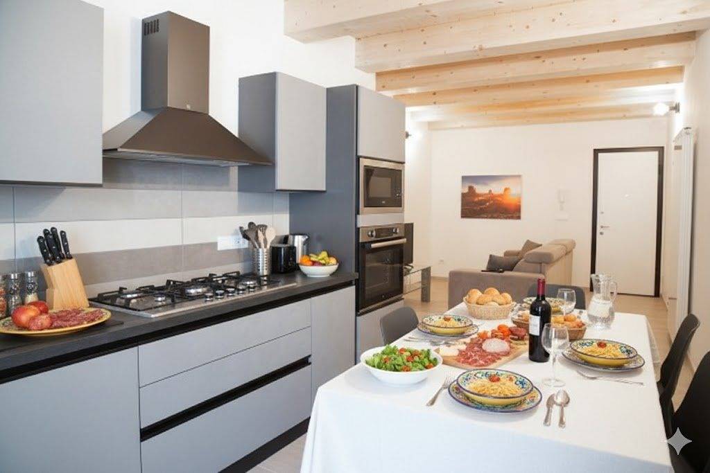 Ganze Wohnung, Brandneue Wohnung im Stadtzentrum mit Klima | Ap46 in Oneglia, Imperia