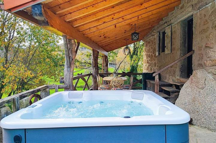 Gîte pour 8 personnes, avec balcon