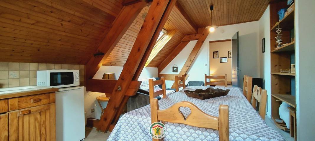 Gîte pour 3 personnes, avec terrasse, animaux acceptés à Gresse-en-Vercors - 3