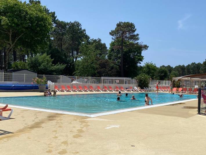 Camping pour 8 personnes, avec piscine ainsi que sauna et terrasse, animaux acceptés au Cap Ferret - 3