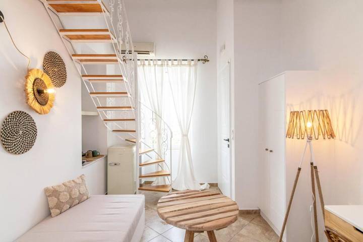 Maison d’hôte pour 3 personnes, avec Terrasse dans Tinos