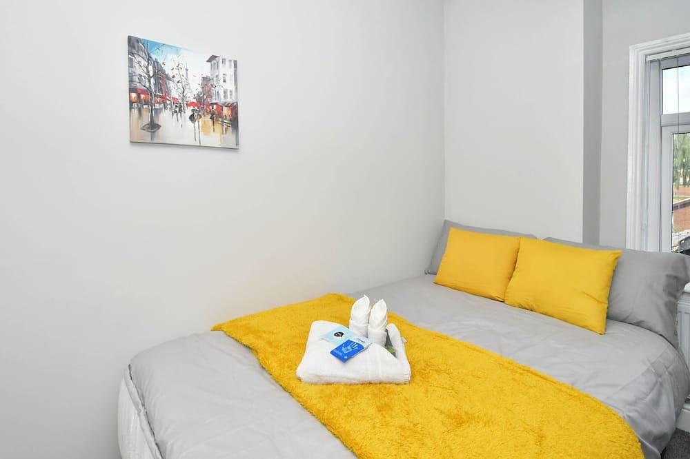Superior-Habitacion Doble-Baño compartido-With Tv in Stoke-on-Trent, Midlands