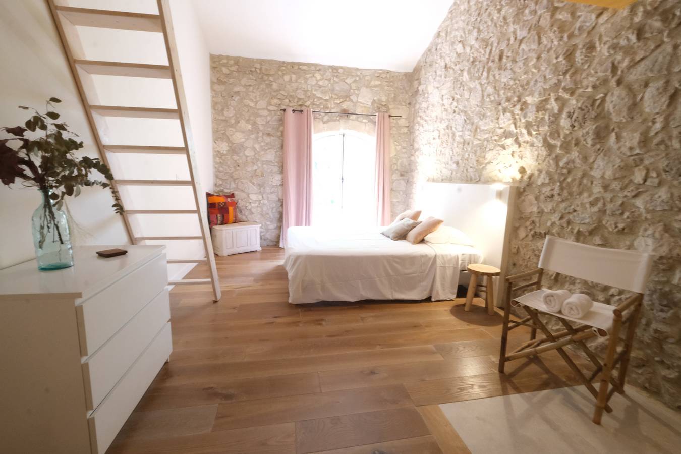 Location vacances Les Baux De Provence Ls1-430 in Les Baux-de-Provence, Arles und Umgebung