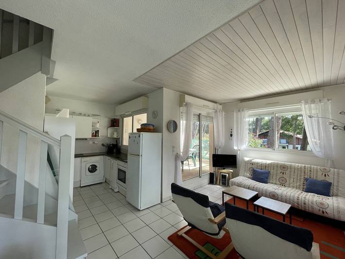 Gîte pour 6 personnes, avec terrasse et piscine à Soustons - 2