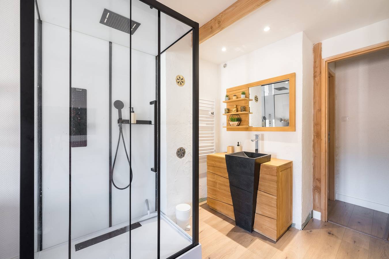Appartement entier, Le Nid Vacquerie - Proche des Cévennes in La Vacquerie-et-Saint-Martin-de-Castries, Région de Lodève
