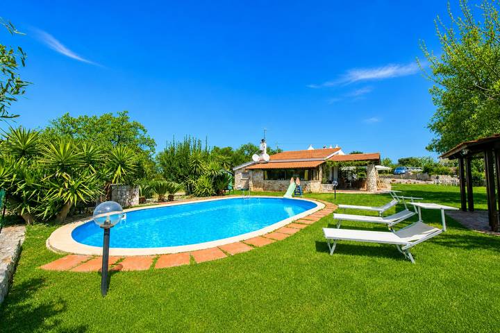 Gîte pour 6 personnes, avec piscine à Monopoli - 2