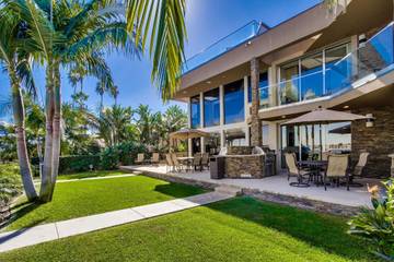 Vacation Rental for 20 Guests in Mission Bay (SD), San Diego, Picture 2