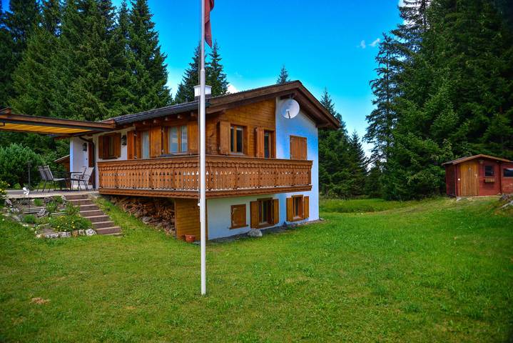 Chalet für 5 Personen, mit Garten und Balkon in der Lenzerheide