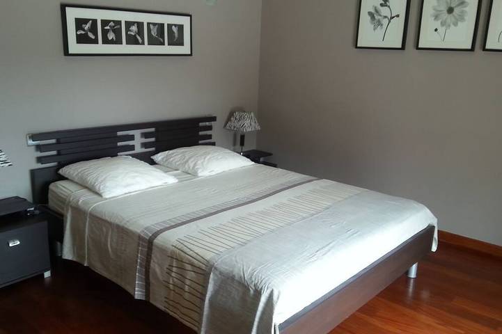 Location de vacances pour 10 personnes, avec terrasse et jardin, animaux acceptés à Rochefort-du-Gard - 3