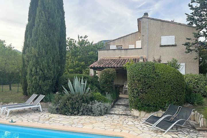 Maison de vacances pour 12 personnes, avec jardin et jacuzzi - 1