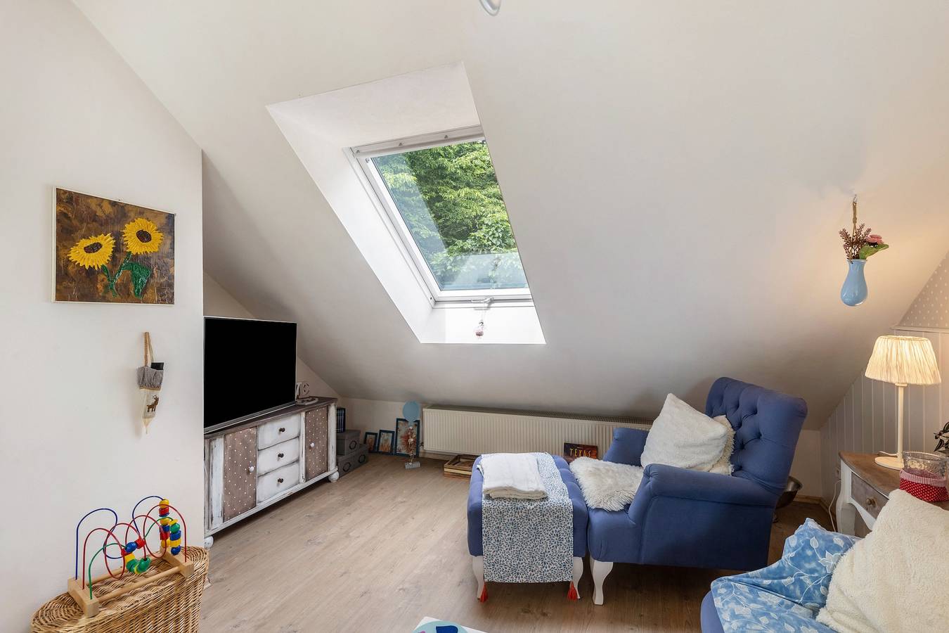 Appartement entier, Appartement 'Ferienwohnung Am Jakobsweg' avec jardin partagé et Wi-Fi in Schmallenberg, Arrondissement du Haut-Sauerland