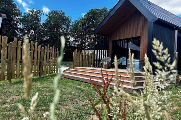 Gîte pour 2 personnes, avec terrasse et jardin à Valliquerville