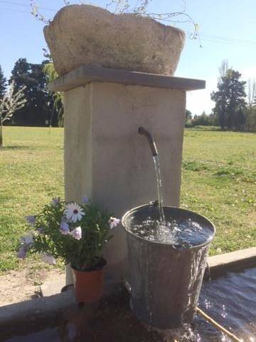 Maison de campagne pour 2 personnes, avec jardin et vue à Le Thor - 2