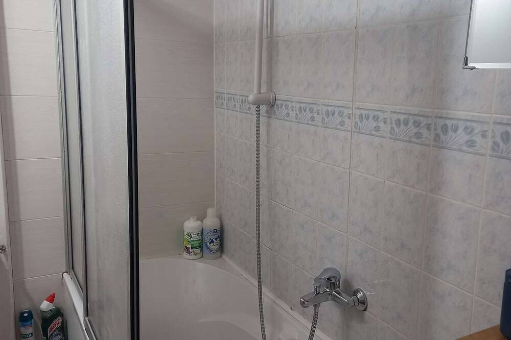 Entire apartment, Affordable rural cottage near tourist sites in Gourdon, Lot