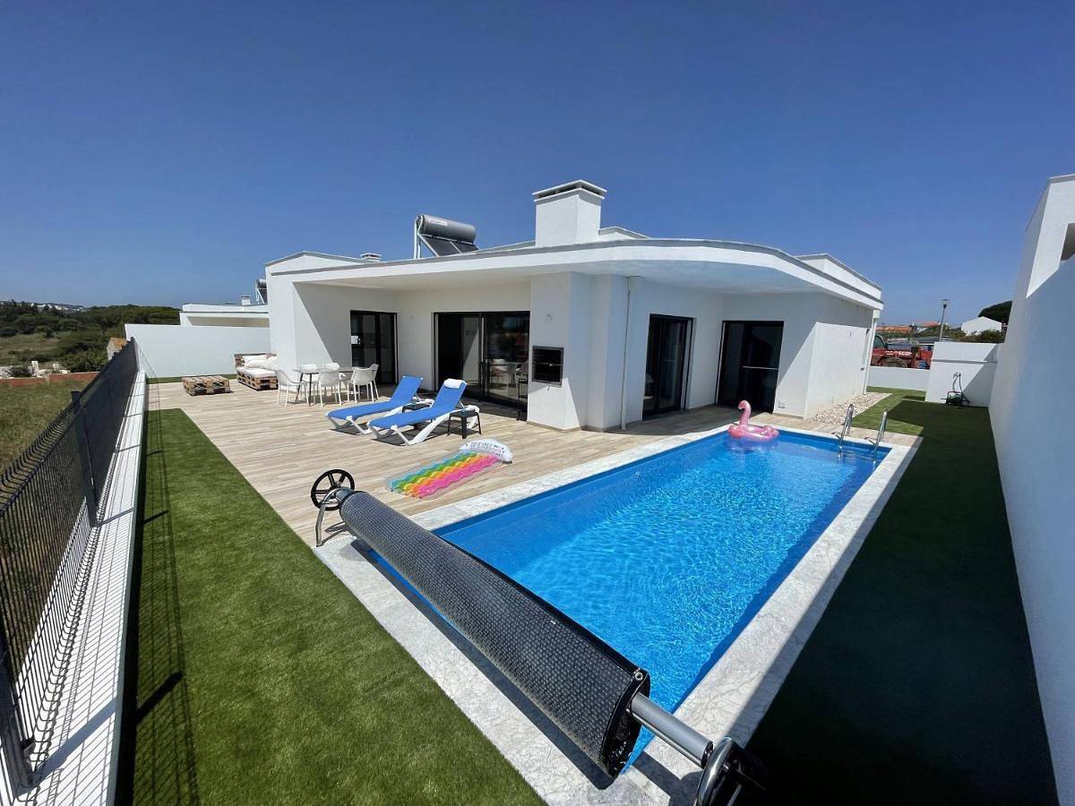 Three-Bedroom Villa in Caldas da Rainha, Leiria distrito