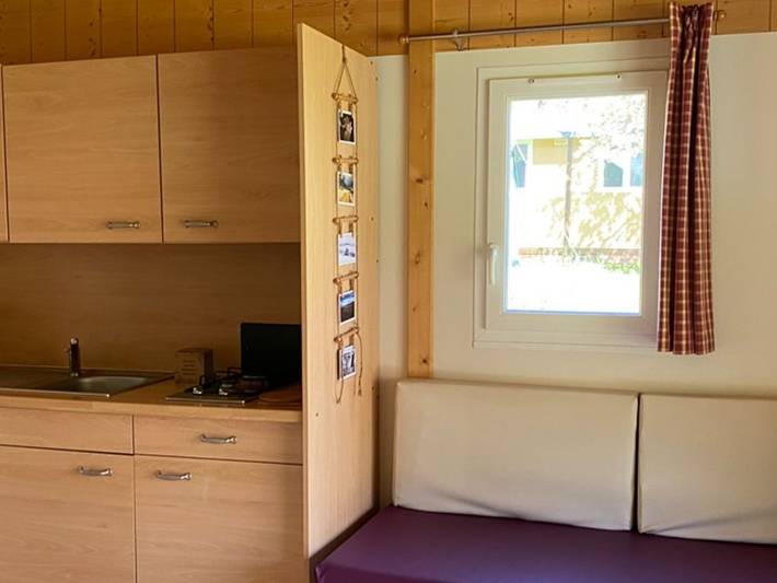 Gîte pour 5 personnes, avec terrasse à Vebron - 3