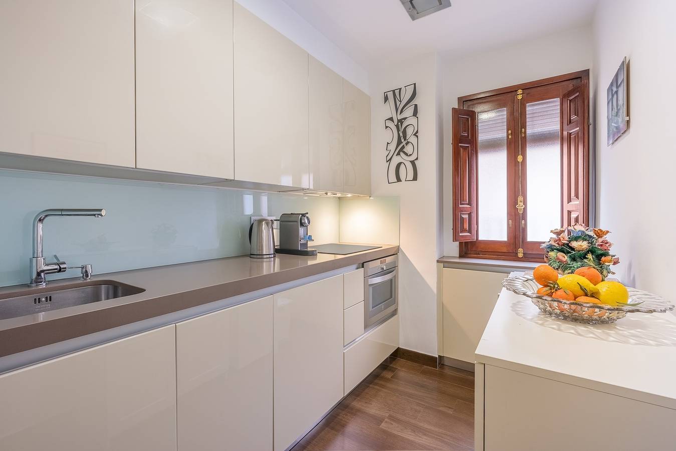 Vakantiehuis 'City Center Lorca Suit Parking Free' met Balkon, Wi-Fi en Airconditioning, foto 6