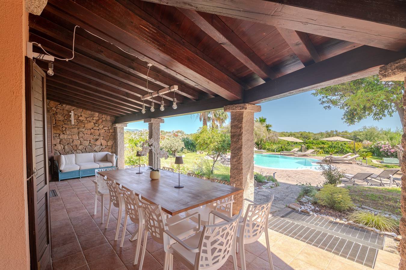 Villa 'Le Palme' mit Meerblick, Wlan und Klimaanlage in Lu Miriacheddu, San Teodoro