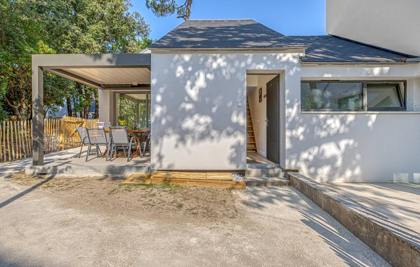 Acogedor apartamento con WiFi, TV, aparcamiento y jardín - A 2 km de la playa de Saint-Georges in Meschers-sur-Gironde, Saintes region