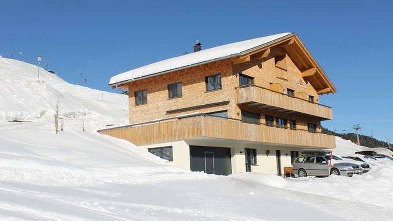 Geheel vakantieappartement, Vakantieappartement voor 4 personen met balkon in Damüls, Bregenzerwoud