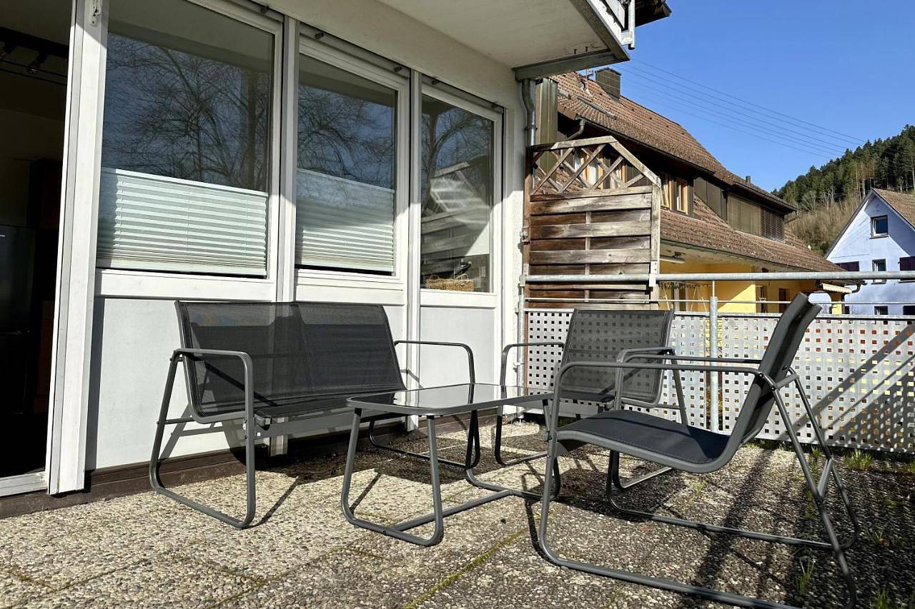 Ganze Wohnung, Ferienwohnung Kinzig-Chalet - Balkon - Für Kinder - mit Bettwäsche & Handtücher in Schenkenzell, Kinzigtal
