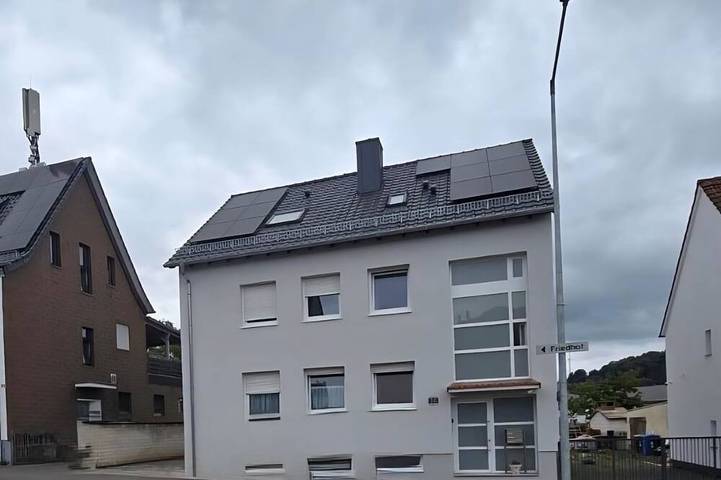 Ferienhaus für 6 Personen, mit Balkon und Garten in Homburg