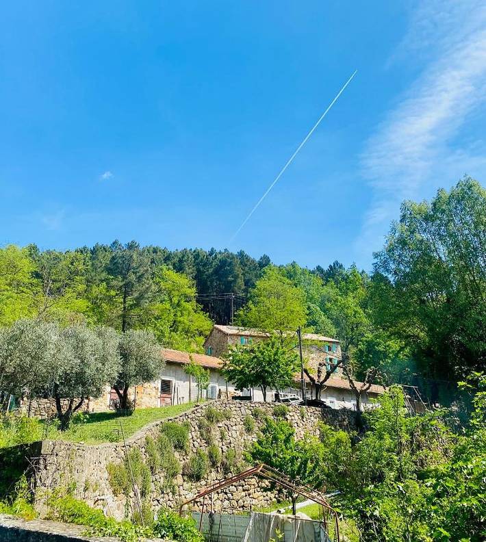 Location de vacances pour 10 personnes, avec Terrasse ainsi que Jardin et Vue à La Grand-Combe - 3