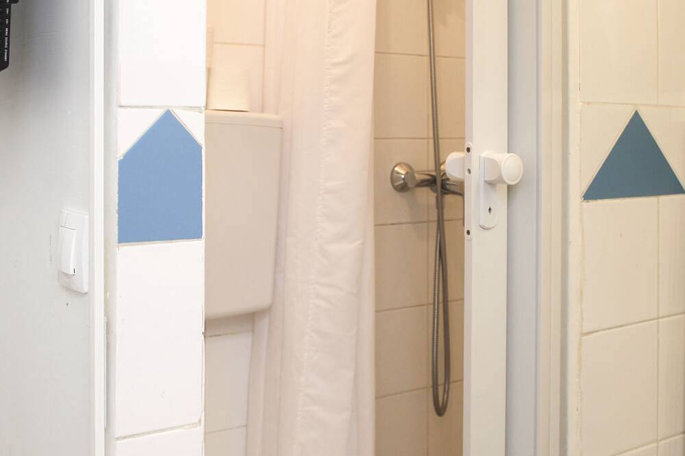 Entire apartment, Bright studio located near Paris in Pantin, Seine-Saint-Denis
