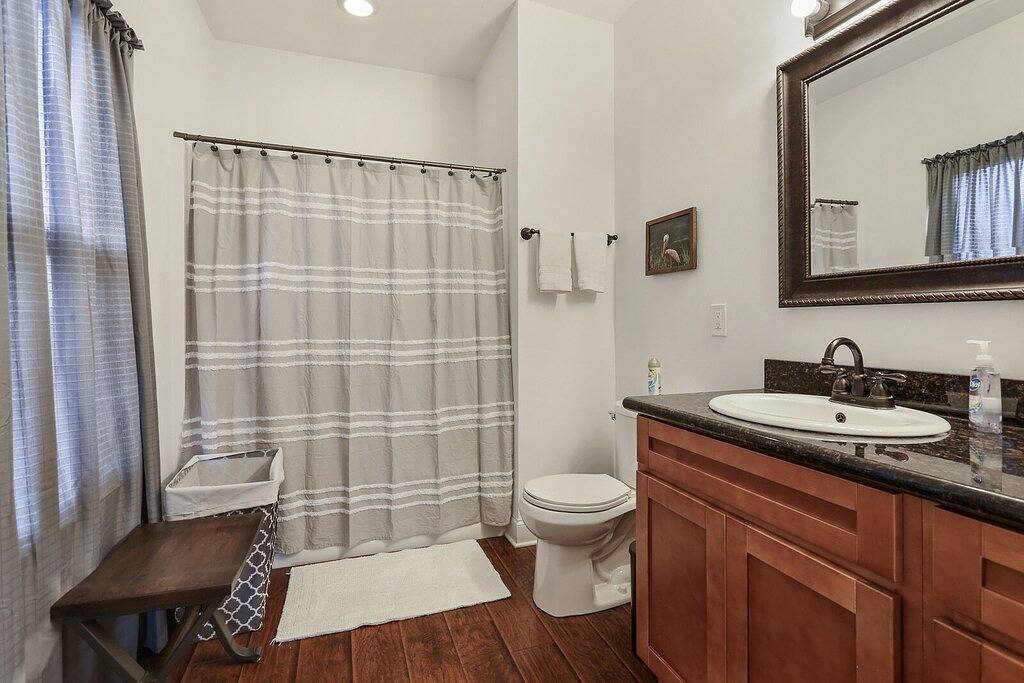 Gorgeous Lakefront Home: Private Pier, Boathouse, Kayaks - Fish From the Dock! in New Orleans, Lake Pontchartrain