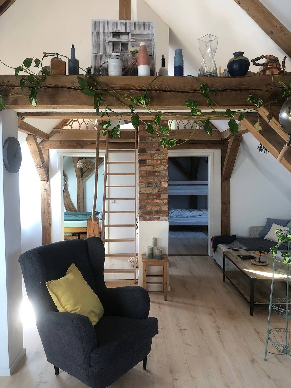 Ganze Wohnung, Apartment 'Lale' mit Seeblick, Gemeinschaftsterrasse und Wlan in Canow, Wustrow (Mecklenburgische Seenplatte)