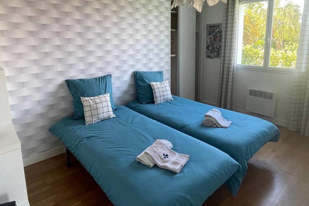 Confortable Maison Avec Piscine , Proche du Centre de Bayonne, Animaux Acceptés! in Bayonne, Région de Bayonne