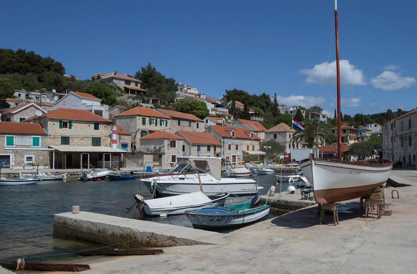 Ganze Wohnung, Apartments Ana in Maslinica, Solta
