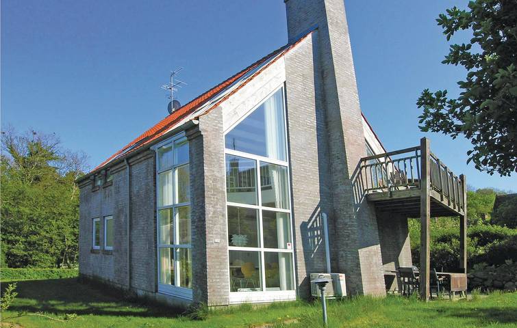 Ferienhaus für 8 Personen, mit Terrasse und Whirlpool sowie Garten und Sauna in Listed