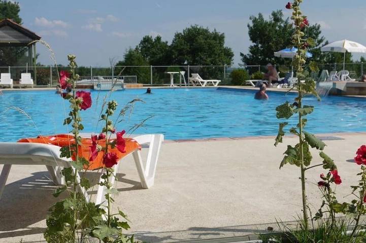 Maison de vacances pour 4 personnes, avec piscine, animaux acceptés
