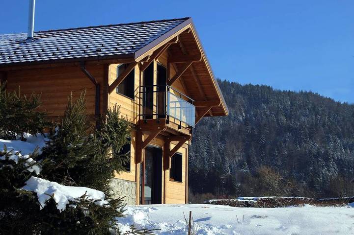 Chalet pour 6 personnes, avec balcon et jardin - 1