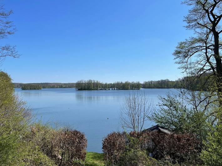 Ferienwohnung für 7 Personen, mit Garten und Sauna sowie Terrasse, mit Haustier in der Feldberger Seenlandschaft - 4