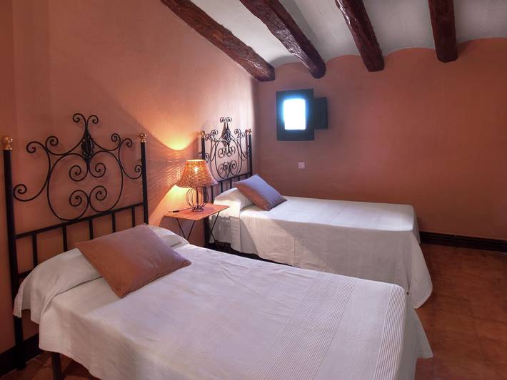 Casa rural con piscina para 8 personas, con piscina en Alt Penedès - 4