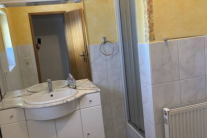 Ferienwohnung für 4 Personen, mit Sauna und Pool sowie Garten und Balkon, mit Haustier in Kirchberg im Wald - 3