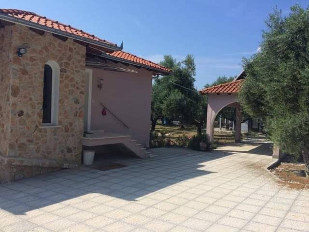 Rosemarine in Eleftheroupoli, Kavala Region