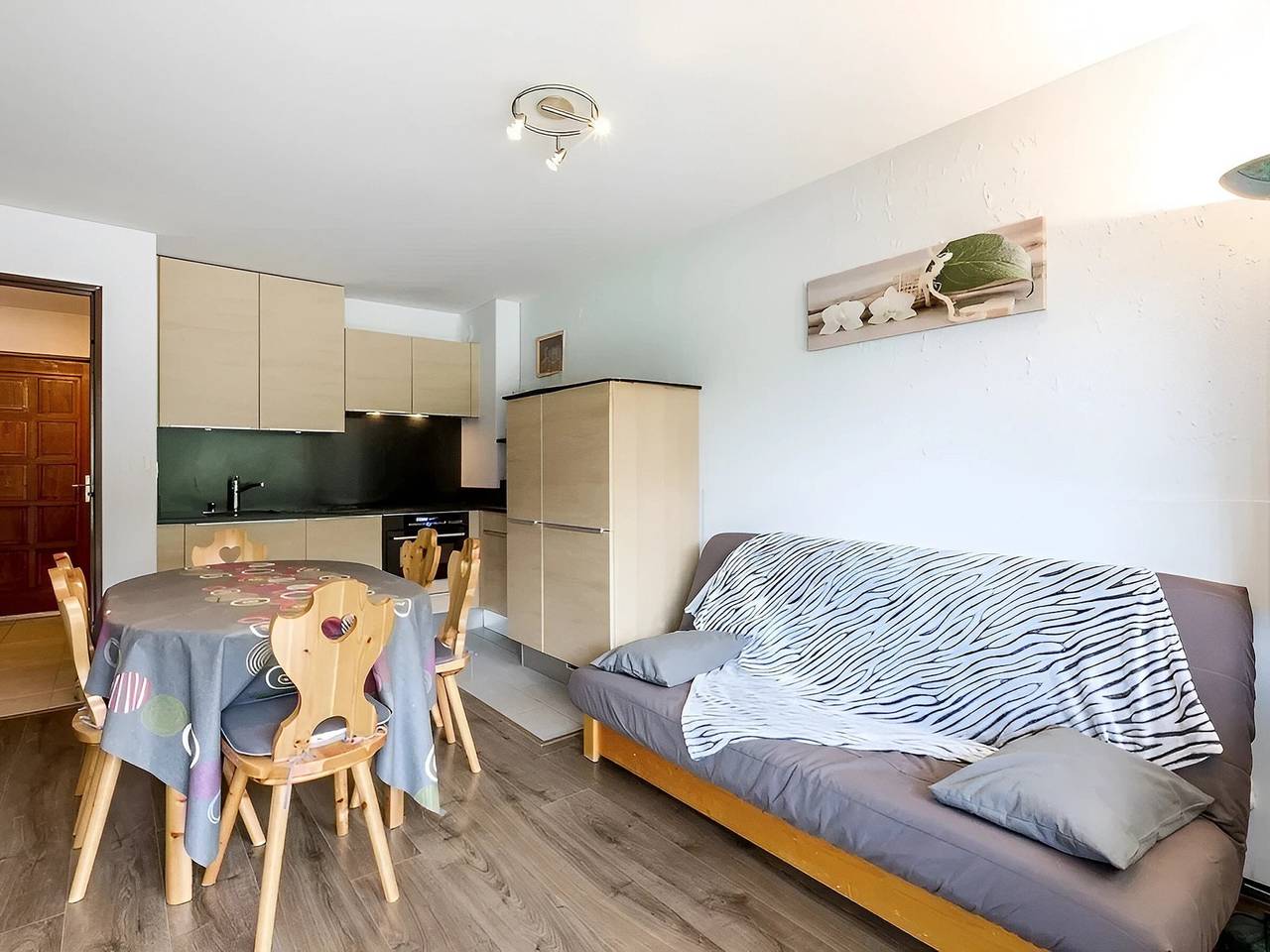 Ganze Wohnung, 3*-Wohnung, 6 Pers., nahe Pisten, Haustiere erlaubt in La Clusaz, Annecy und Umgebung