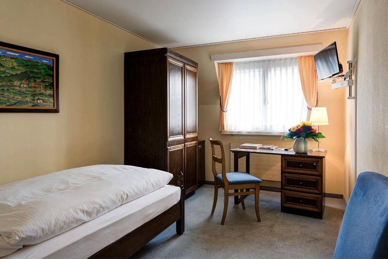 Kunsthotel Linde Garni in Trachslau, Einsiedeln