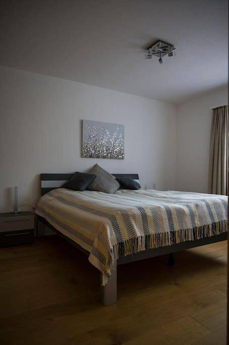 Gîte pour 4 personnes, avec balcon et vue à Albinen - 2